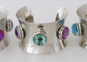 (image for) Snap Bangle