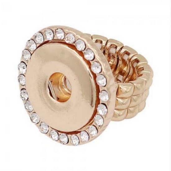 (image for) Snap Jewelry Rhinestone Halo Stretch Ring Gold Tone One-Fits-All - Click Image to Close