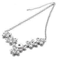 (image for) Snap Jewelry Large Rhinestone Necklace